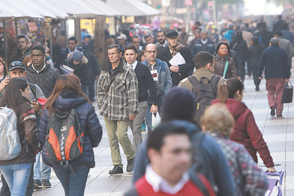 Gobierno contempla incluir modificaciones al Scomp en reforma de pensiones
