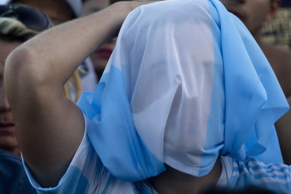<p>Argentina pasó de ser la gran promesa a la oveja negra de la región</p>