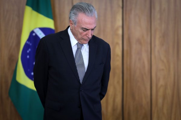 Policía Federal de Brasil pide imputar a Temer por corrupción