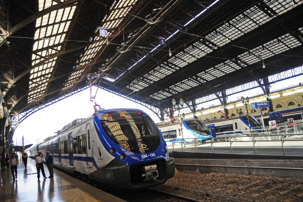 EFE realizó apertura de ofertas económicas de licitación de trenes del Bío Bío y La Araucanía