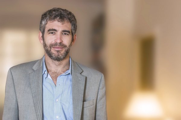 Analista internacional: “La clave para Argentina es la aprobación del presupuesto y cumplir con la materia fiscal”