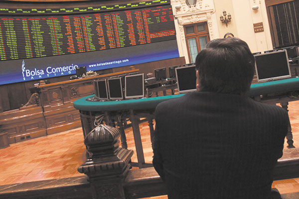 Embonor y AntarChile están entre las diez acciones que saldrán del IPSA
