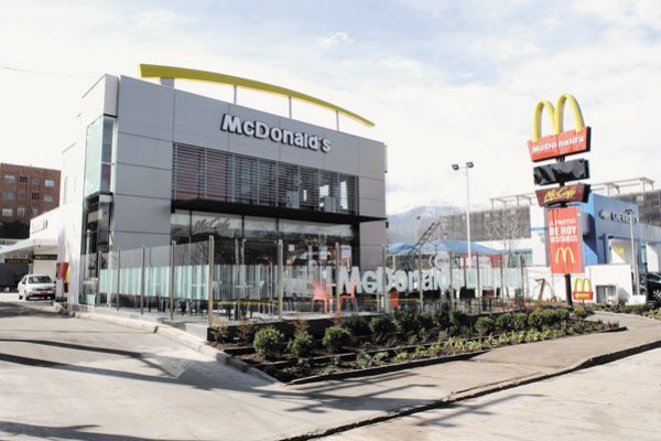 McDonald’s incluye a Chile como prioridad para su nuevo formato “Experiencia del futuro”