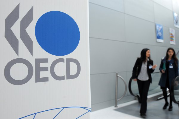 <p>La OCDE rebaja sus pronósticos de crecimiento mundial para 2018 y 2019</p>