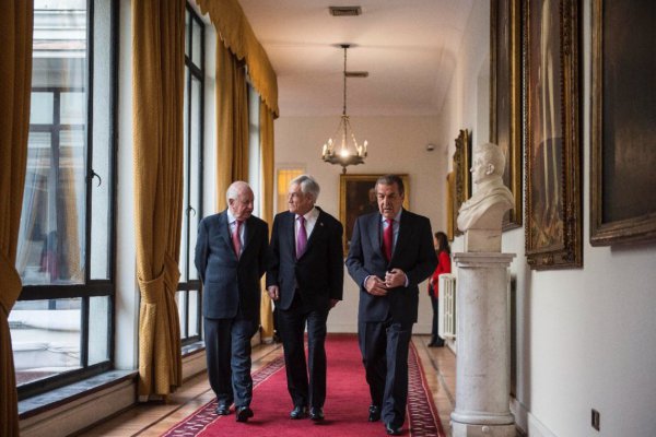 Piñera tras reunión con expresidentes: "No hay gobierno u oposición cuando se trata de defender nuestra soberanía"