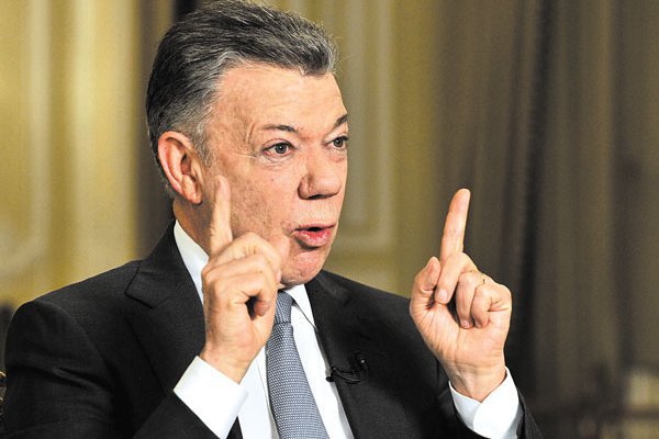 Expresidente de Colombia visita Chile en octubre