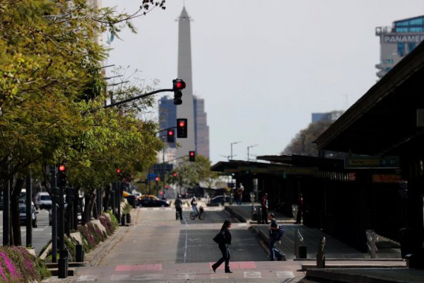 <p>Argentina paralizada por huelga general en contra de Macri</p>