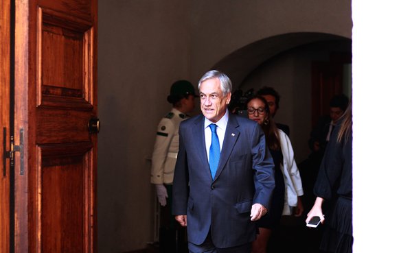 Piñera se reúne hoy en EEUU con Bill Clinton y Christine Lagarde