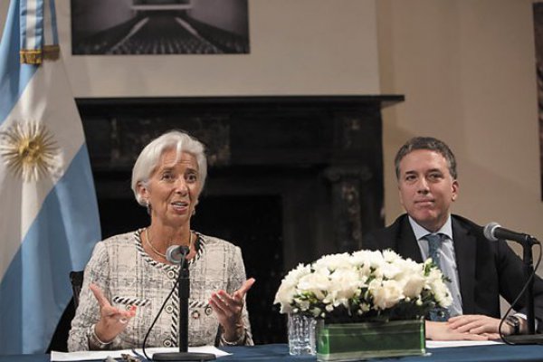 FMI da luz verde a US$ 7.100 millones adicionales a Argentina y exige que el banco central no intervenga