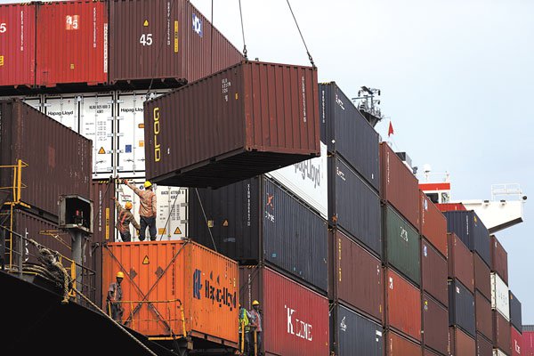 El proteccionismo comercial tiene costos políticos en todo el mundo