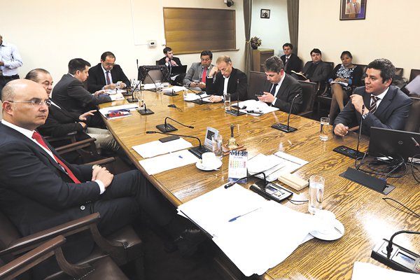 FNE y compra de CDF: “Esta industria se ha concentrado mucho en los últimos años”