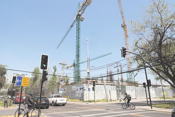 Tras casi un año, inmobiliaria retoma emblemático proyecto en El Golf