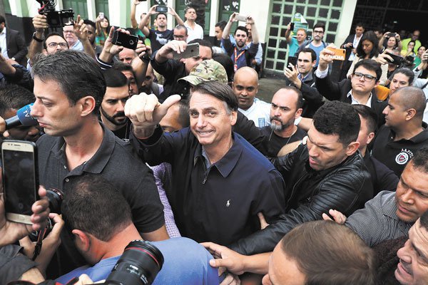 Brasil: Bolsonaro tendría nueve nombres para su eventual gabinete