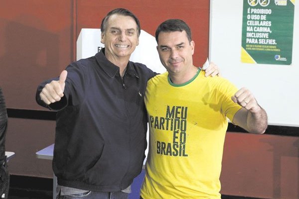 El clan Bolsonaro busca construir una dinastía política en Brasil