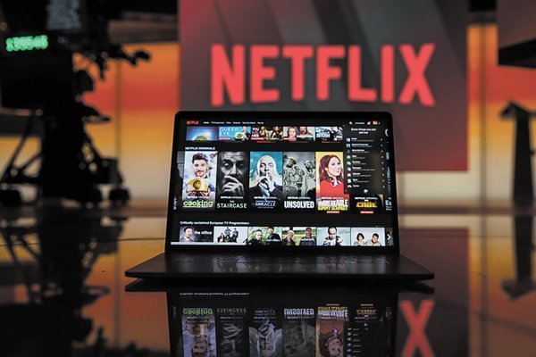 El éxito de Netflix: suma usuarios y aumenta ganancias