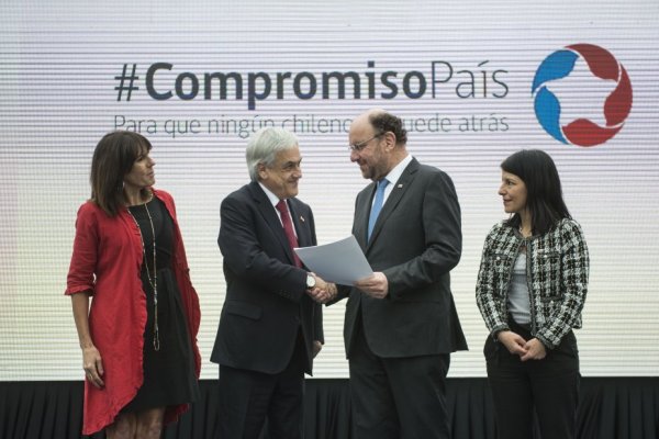 <p>Presidente Piñera encabezó lanzamiento del plan “Compromiso País”</p>