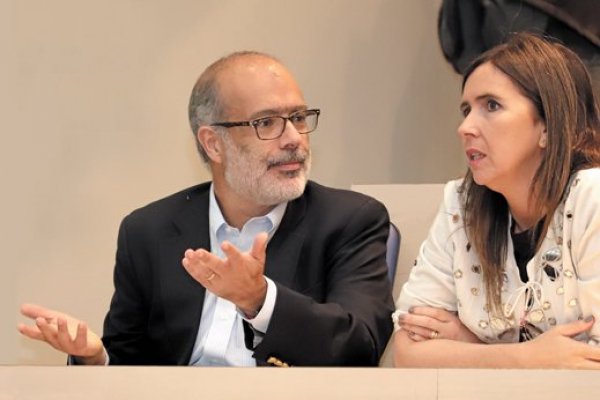 Valdés arremete duramente contra Hacienda por informe financiero: "es economía vudú"