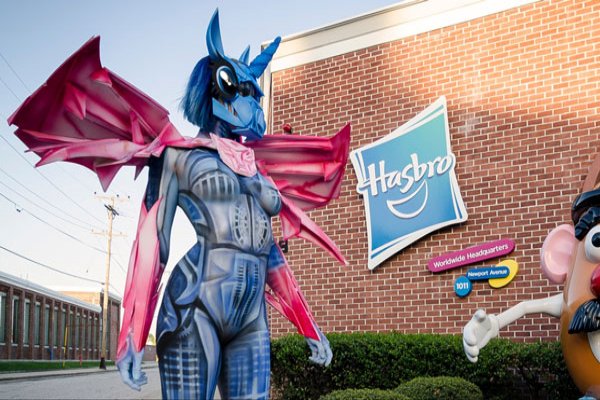 Hasbro aún resiente la quiebra de Toys “R” Us