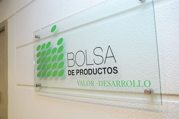 Senadores aprueban en particular proyecto de Bolsa de Productos