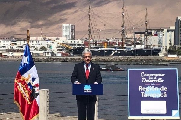 Piñera presentó en Iquique plan de desarrollo para región de Tarapacá