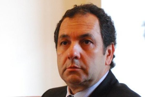 Histórico CEO de Watts deja su cargo tras 20 años