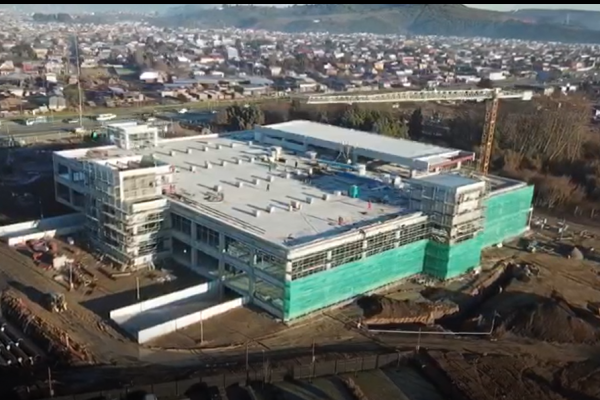 Familia Versluys alista mayor strip center del Biobío y ya evalúa segunda etapa