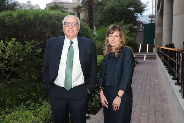 Álvaro Saieh deja presidencia de SMU y la compañía alista nuevo plan para crecer en tiendas