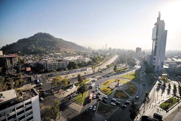 Casi la mitad de las compañías y el 80% de las ventas se radican en la Región Metropolitana