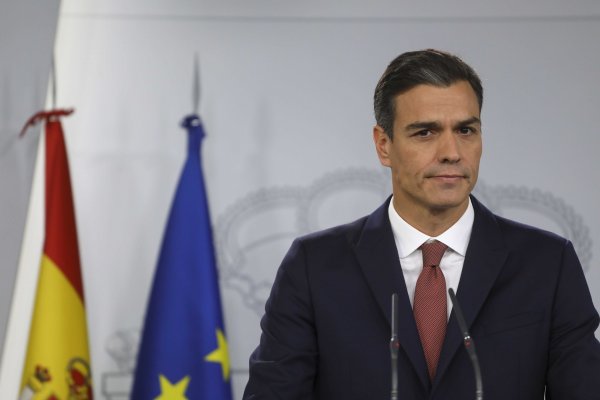 España: bancos pagarán impuesto hipotecario
