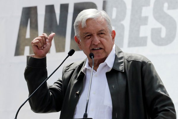 AMLO renueva el nerviosismo con propuestas que golpean a las empresas