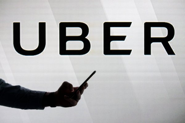 Uber anuncia nuevas funciones de seguridad en Chile