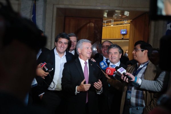 Presupuesto 2019 supera su primera valla y se aprueba en general en la Cámara