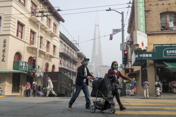 Otra secuela de incendios en California: contaminación del aire superó 60 veces estándar mundial de salud