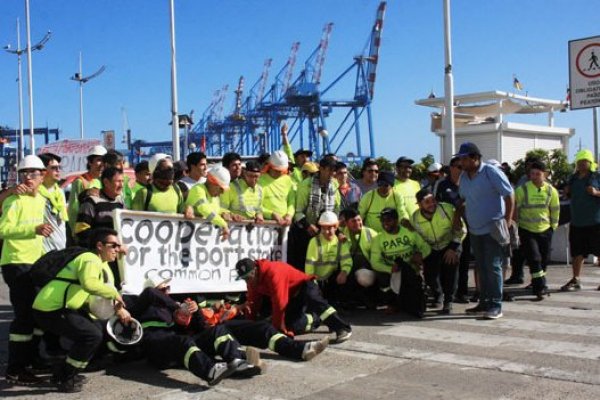 Huelga en puerto de Valparaíso concreta cuatro días: se desvían buques a San Antonio
