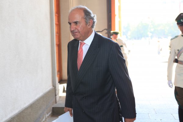 Gobierno blinda a Luis Mayol y asegura que "cuenta con la confianza del presidente"