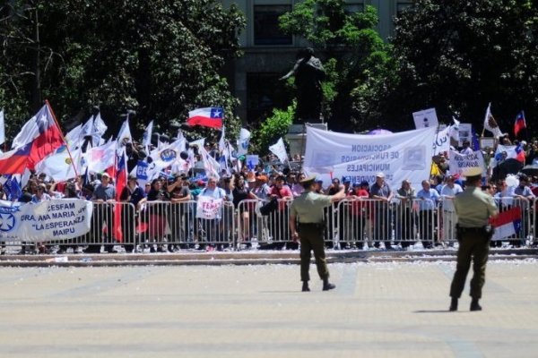 Reajuste del sector público: séptima reunión termina sin acuerdo y paro continúa