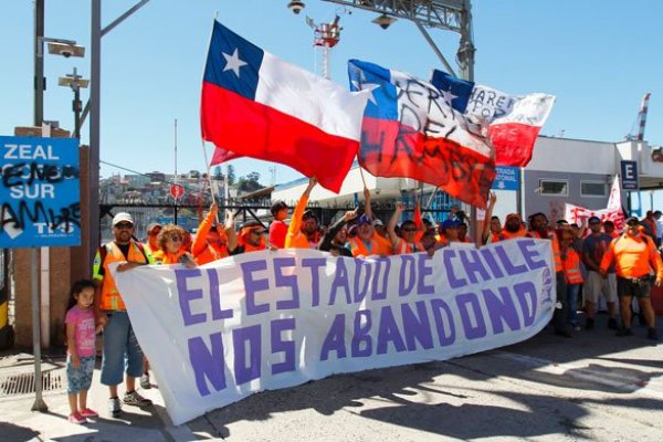 Gobierno llama al diálogo en medio de paro en puerto de Valparaíso