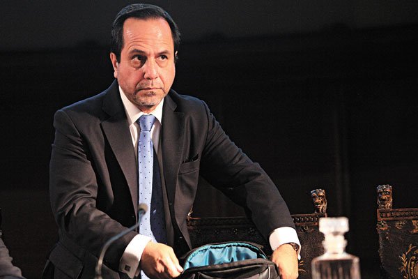 Diputados ingresan solicitud de remoción de excontralor Ramiro Mendoza del Consejo Asesor para Modernización del Estado