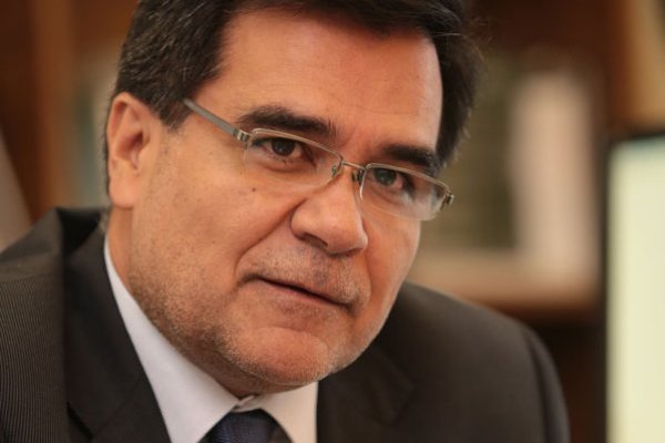 Director del SII viaja a foro de administraciones tributarias en París