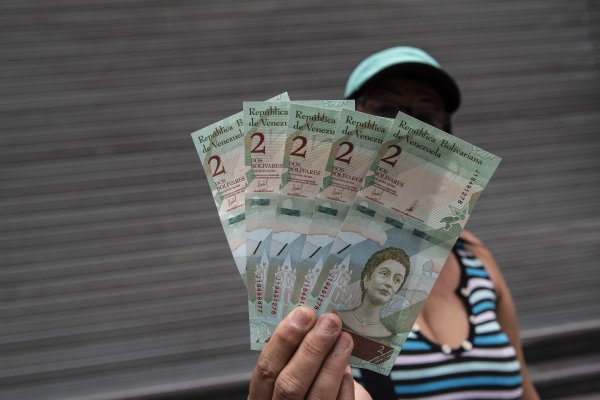 Venezuela habría admitido ante el FMI una inflación de 860% en 2017