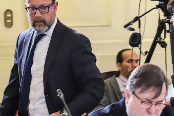 La Moneda acelera búsqueda de reemplazo de Orrego en TVN