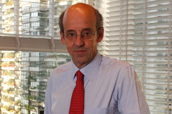 “La apertura de la economía es el desafío más complejo”