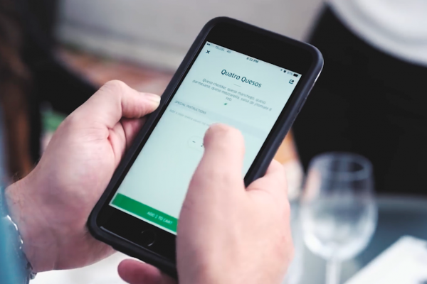 Las cifras que deja Uber Eats en su primer año en Chile