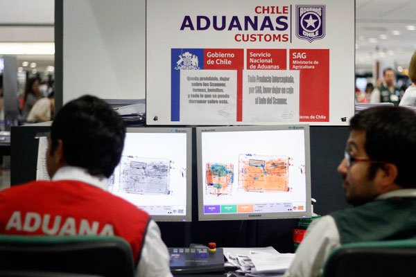 E-commerce: Aduanas aumenta recaudación por envíos postales y fiscalización a Courier