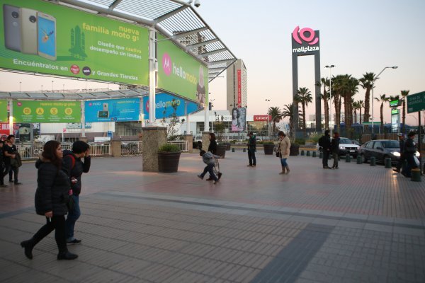 Electrolineras se toman Mallplaza Vespucio, Egaña y Los Dominicos