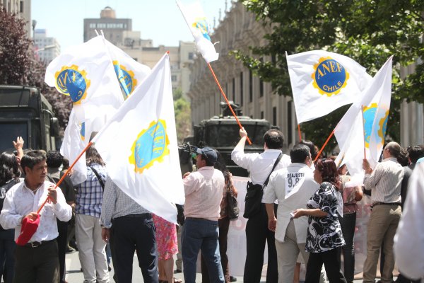 Despidos en el sector público: ANEF llama a nuevo paro de trabajadores estatales para el jueves