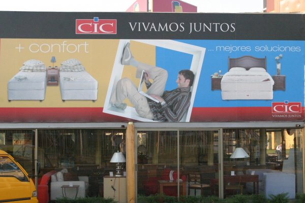 Trabajadores de CIC inician huelga y empresa reconoce que funciona de forma "parcial"