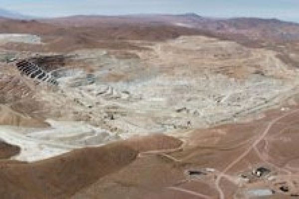 Teck elige a Sumitomo como socio y da luz verde a construcción de Quebrada Blanca 2
