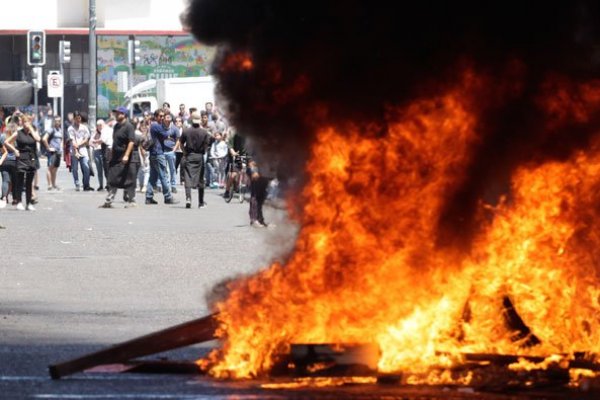 Trabajadores portuarios endurecieron las movilizaciones en Valparaíso