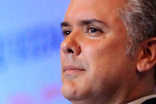 Los primeros 100 días de Duque en Colombia: protestas, fracaso de reforma tributaria y desplome de su aprobación